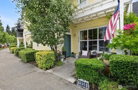 1950 18th Avenue NE Issaquah WA 98029
