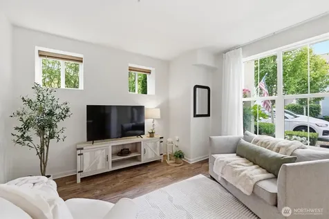 1950 18th Avenue NE Issaquah WA 98029