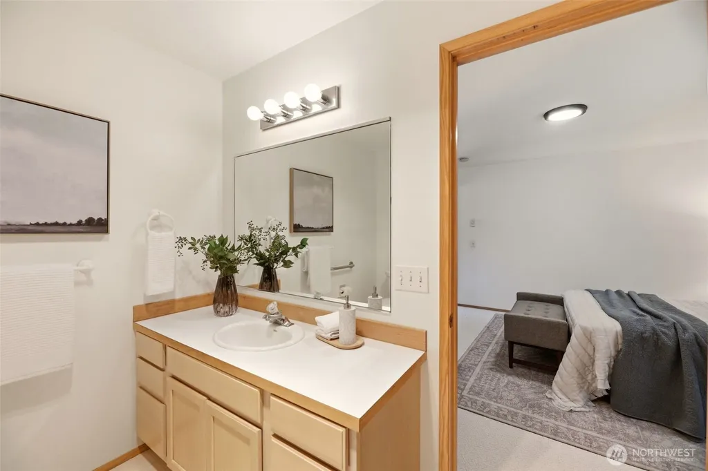 5296 Slocum Way Freeland WA 98249