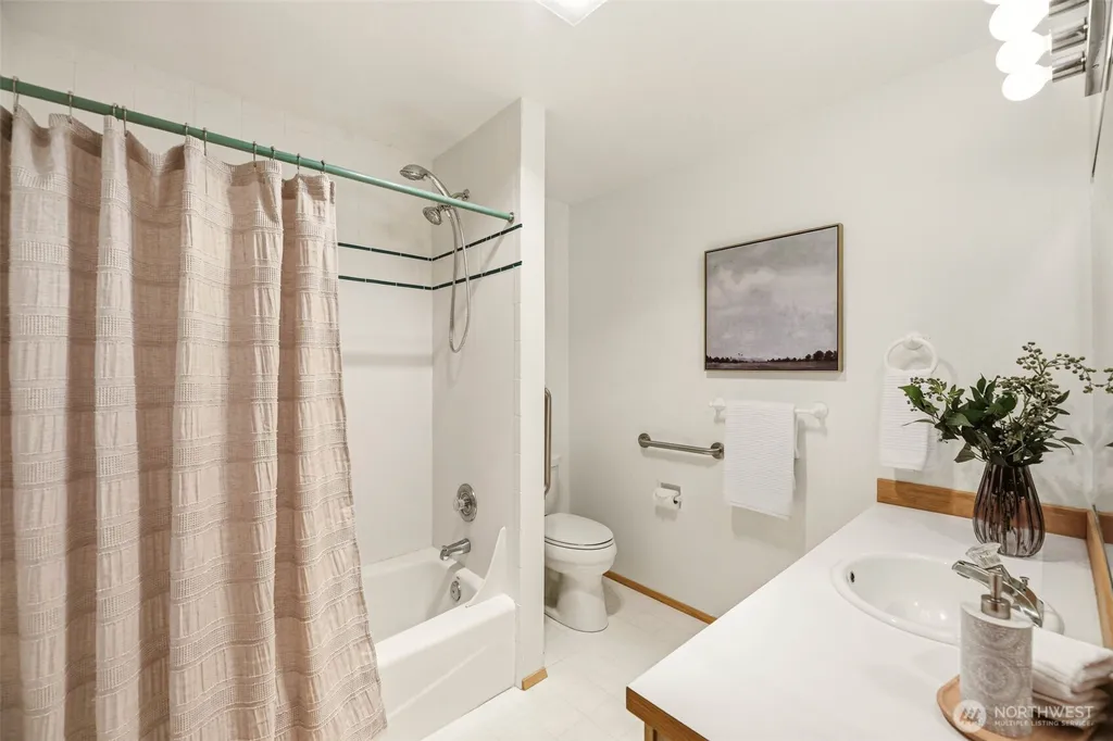 5296 Slocum Way Freeland WA 98249