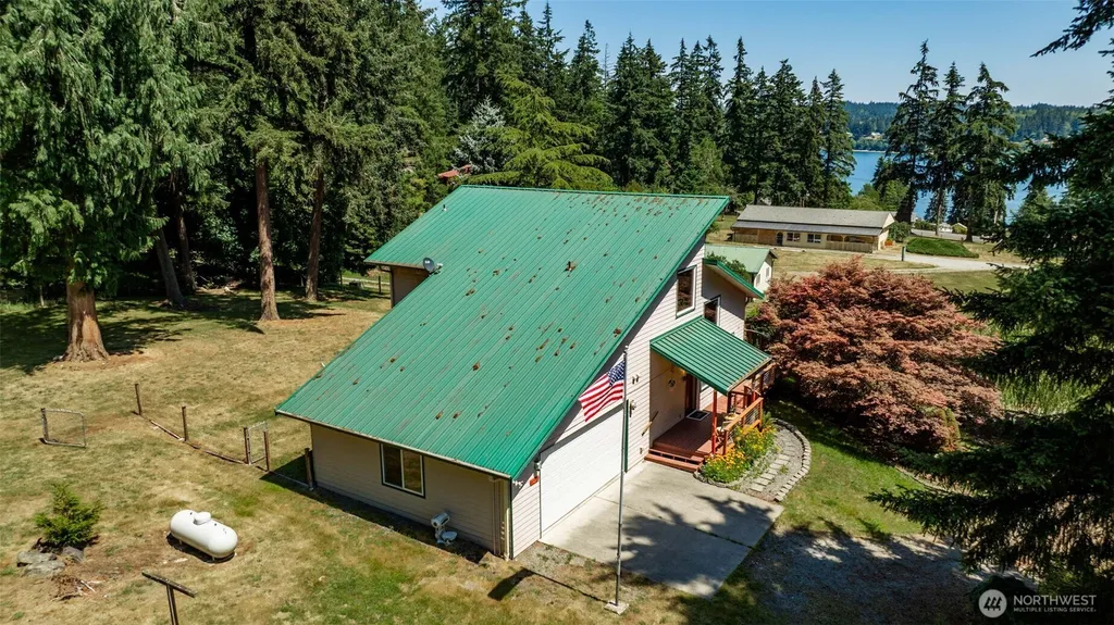5296 Slocum Way Freeland WA 98249