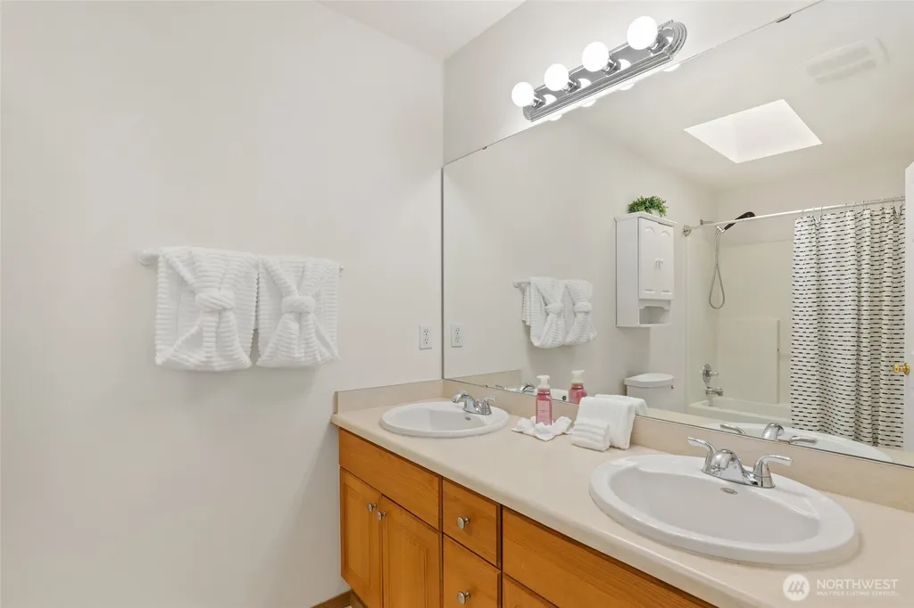 10714 185th Avenue E Bonney Lake WA 98391