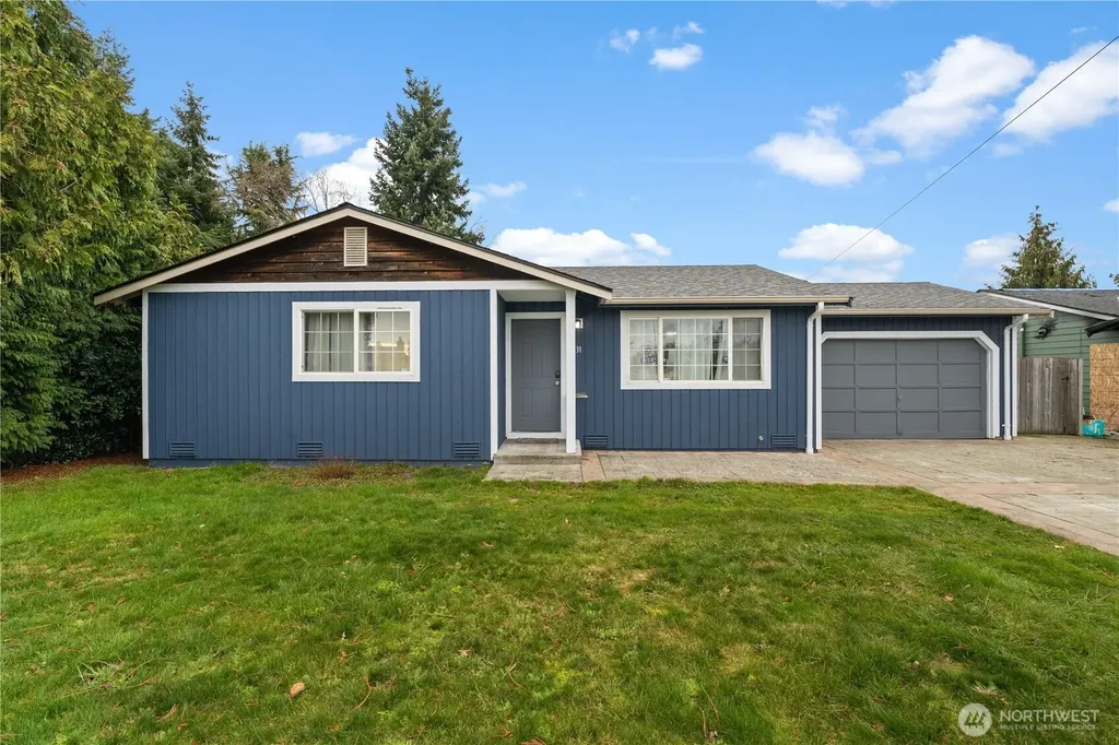 7631 273rd Street NW Stanwood WA 98292