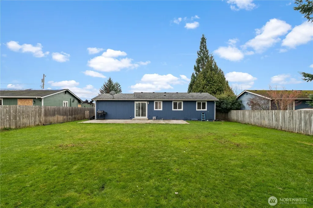 7631 273rd Street NW Stanwood WA 98292