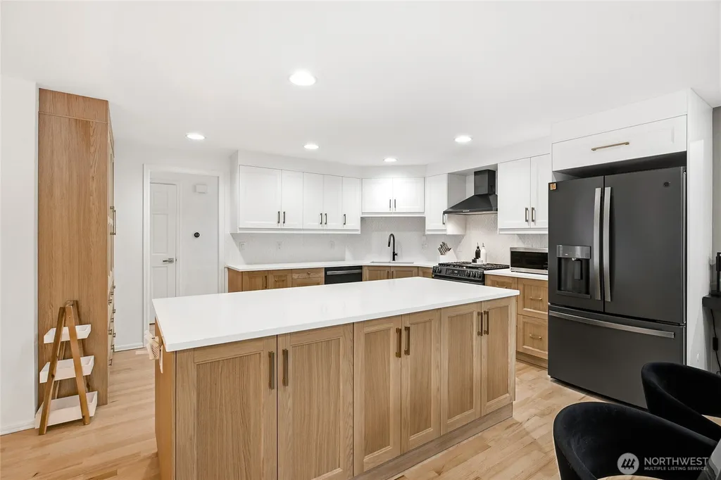 18719 136th Place SE Renton WA 98058
