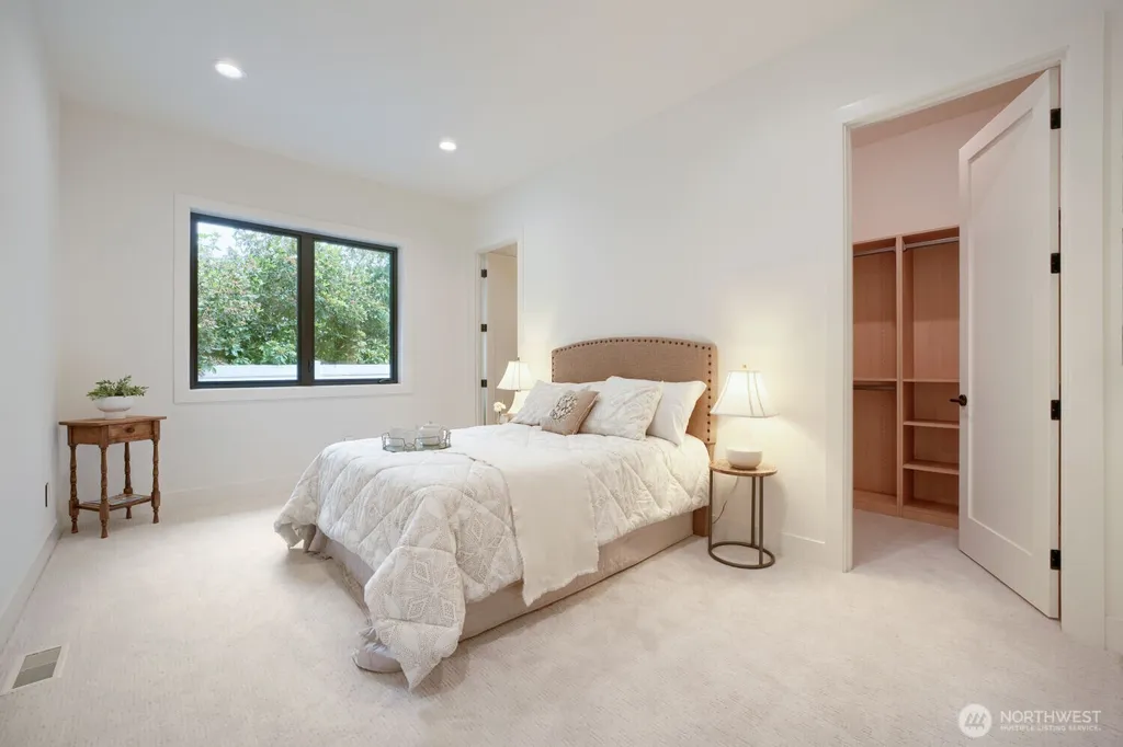 1265 165th Avenue SE Bellevue WA 98008