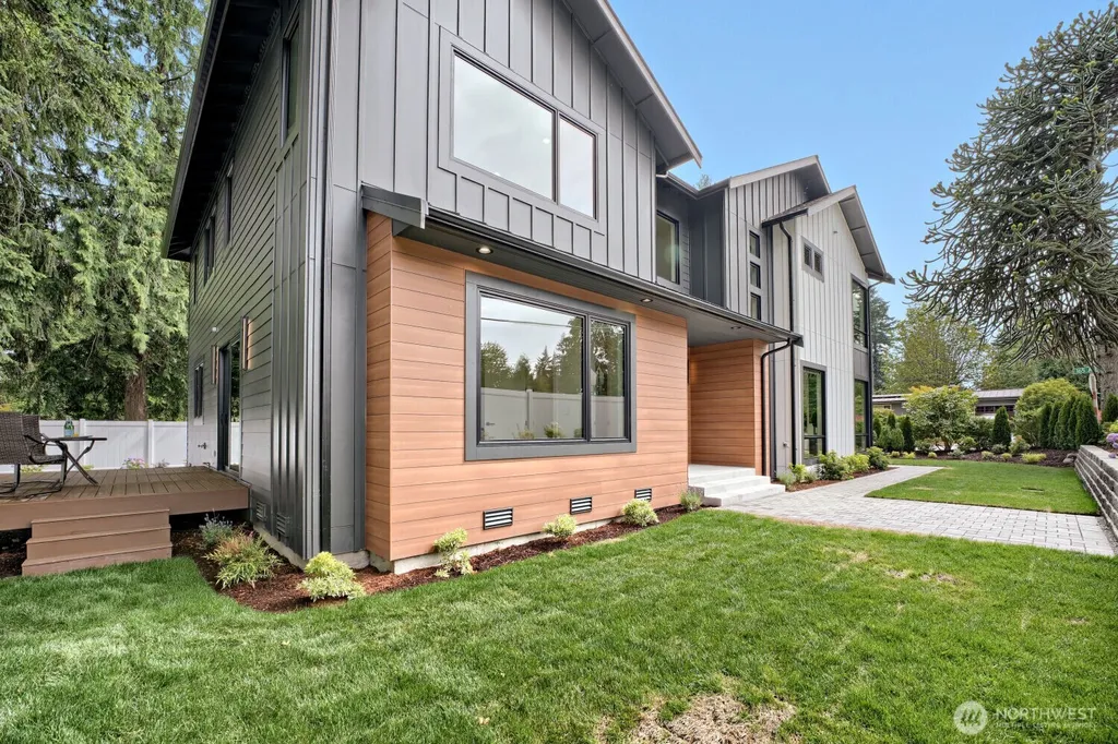 1265 165th Avenue SE Bellevue WA 98008