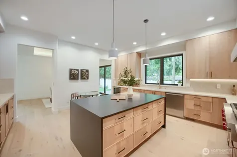 1265 165th Avenue SE Bellevue WA 98008