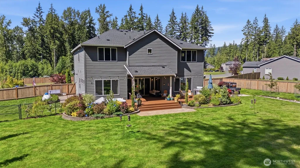 14428 110th Street NE Lake Stevens WA 98258