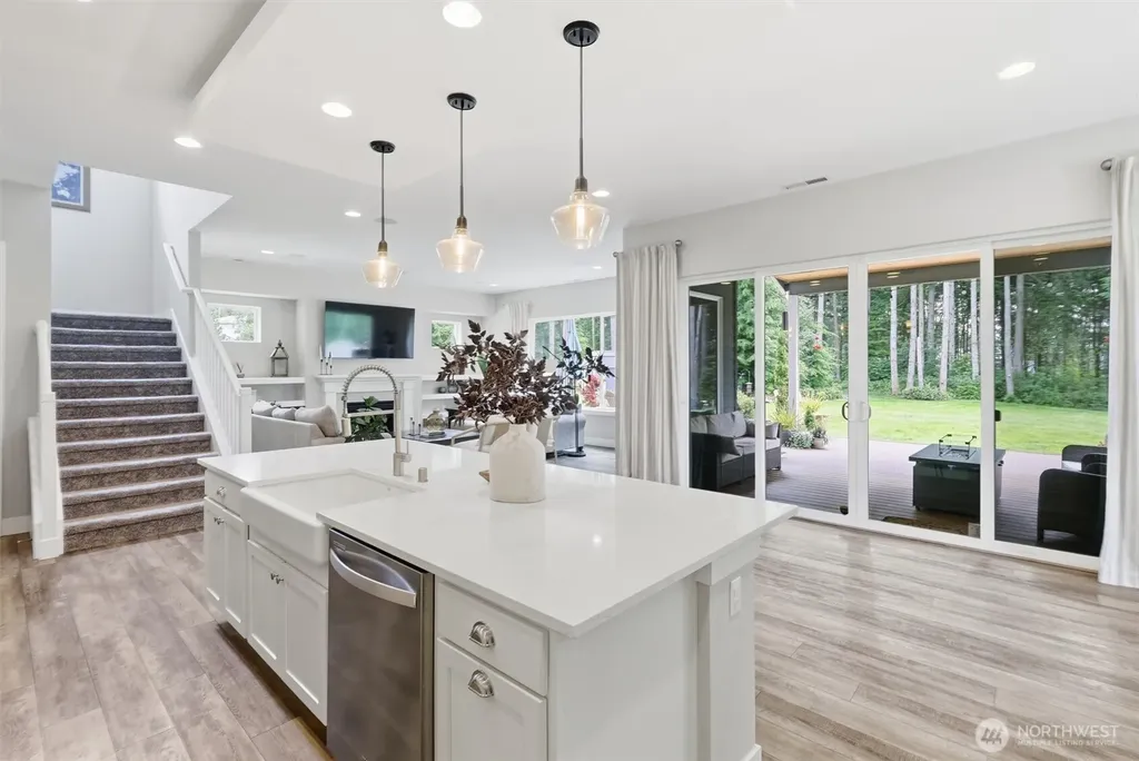 14428 110th Street NE Lake Stevens WA 98258
