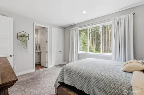 14428 110th Street NE Lake Stevens WA 98258
