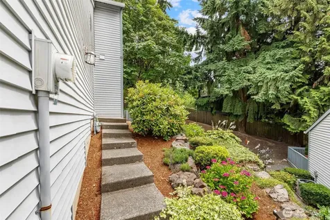 11306 101st Place NE Kirkland WA 98033