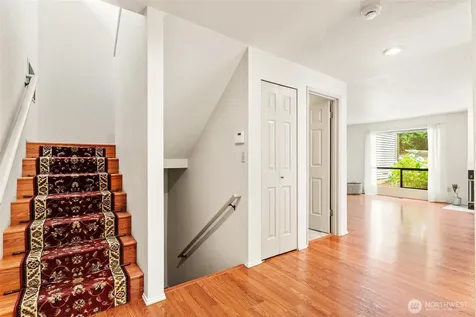 11306 101st Place NE Kirkland WA 98033