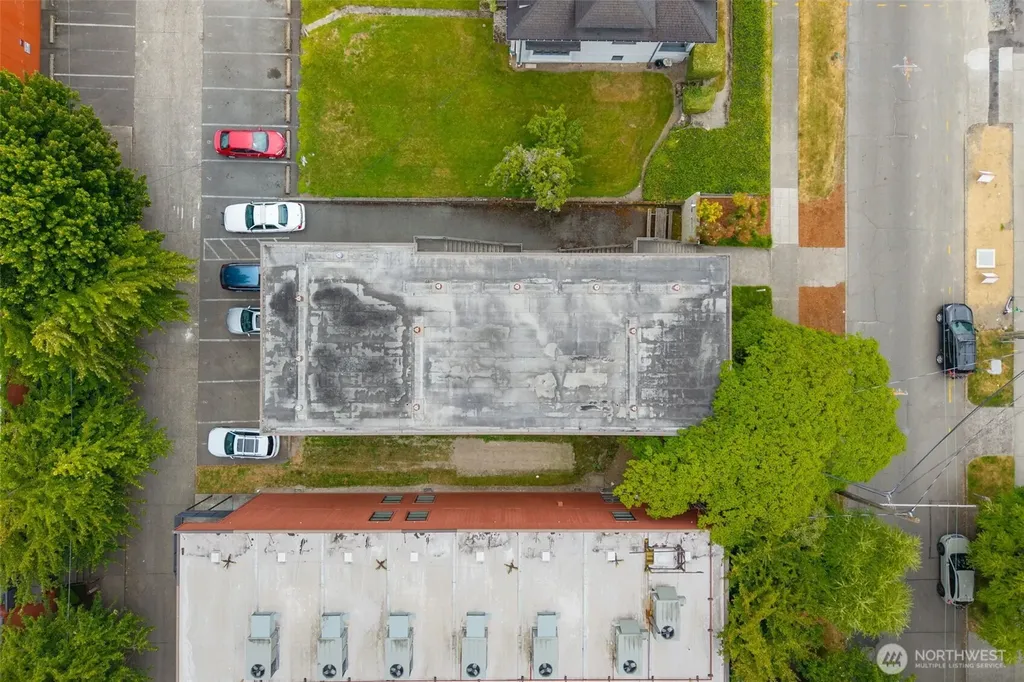 34 W Cremona Street Seattle WA 98119