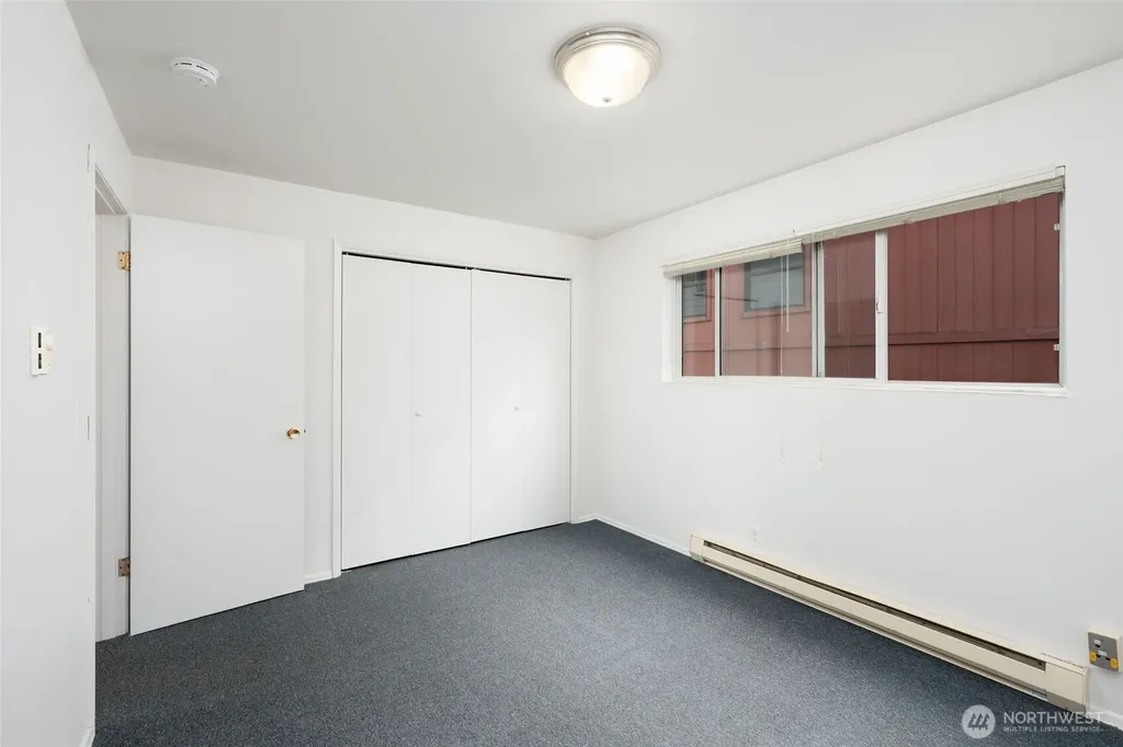 34 W Cremona Street Seattle WA 98119