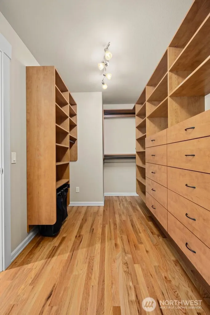 533 3rd Avenue S Kirkland WA 98033