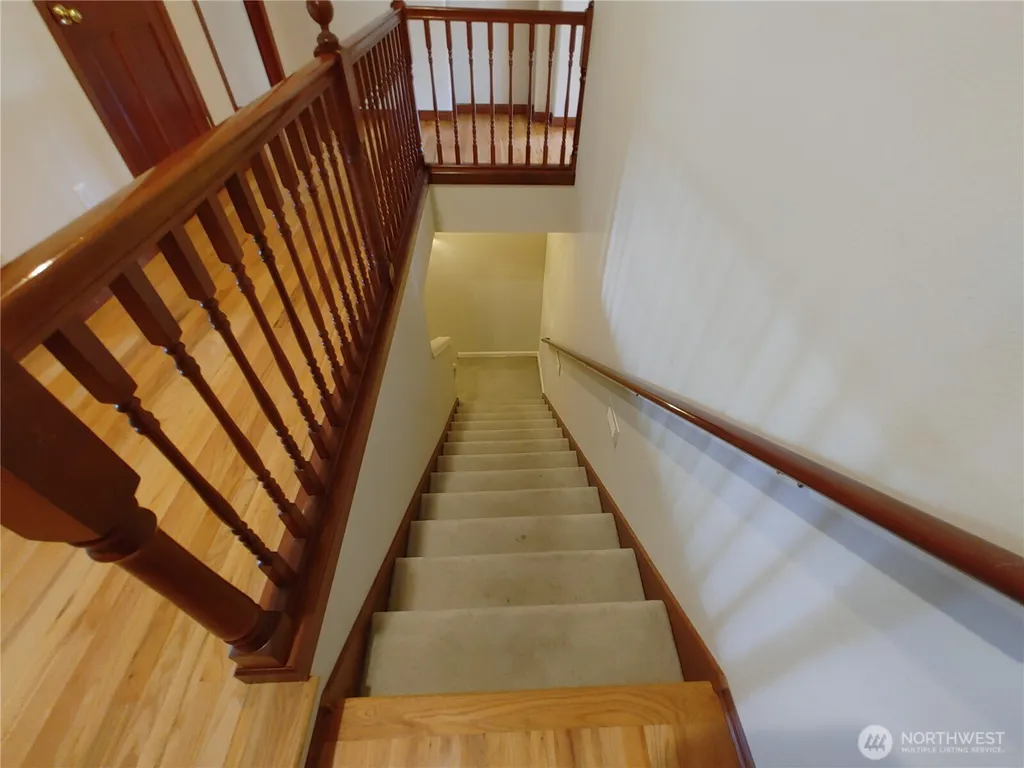 837 NW 205th Street Shoreline WA 98177