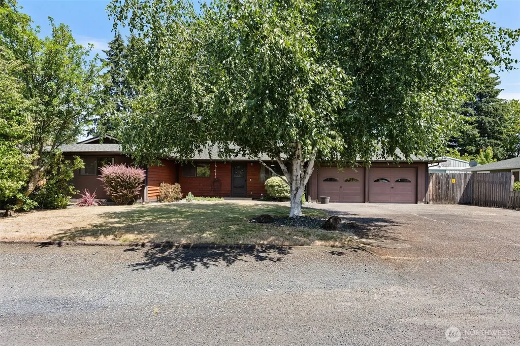 1306 Greenwood Lane Centralia WA 98531