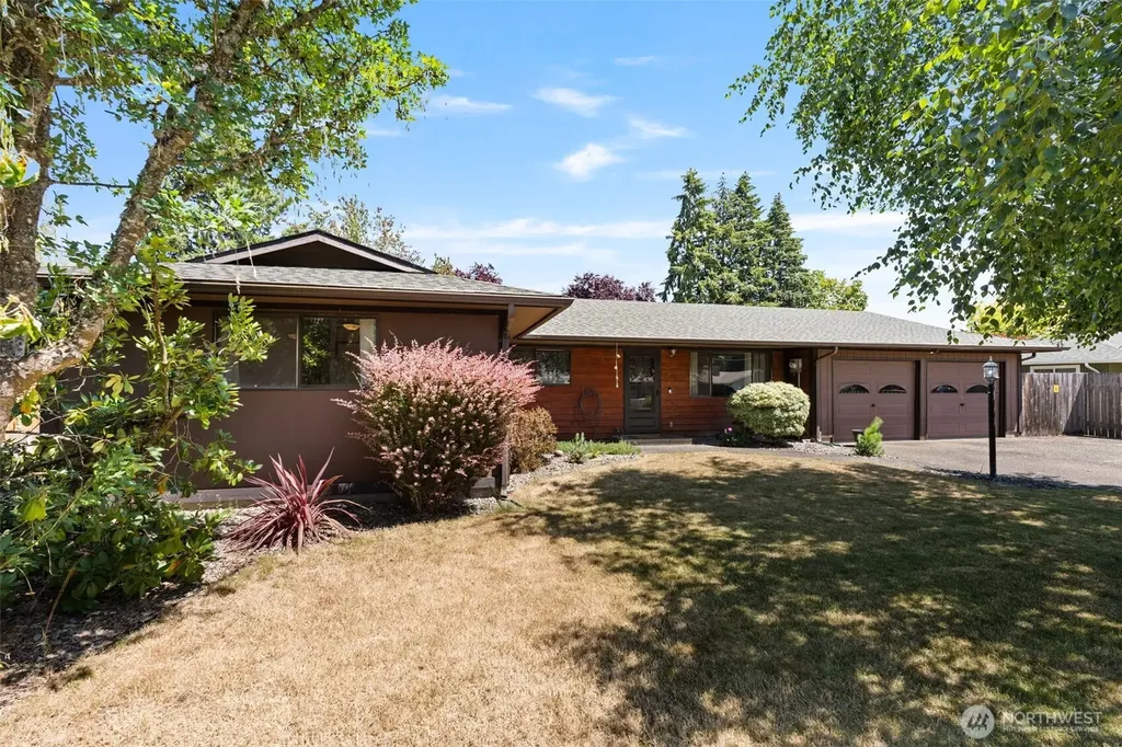 1306 Greenwood Lane Centralia WA 98531