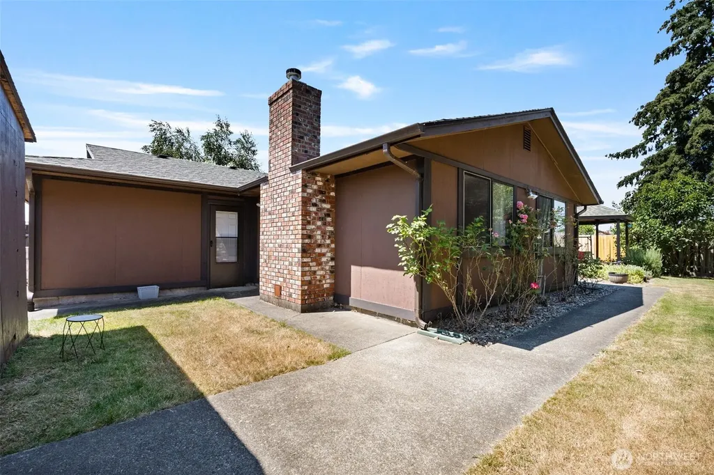 1306 Greenwood Lane Centralia WA 98531