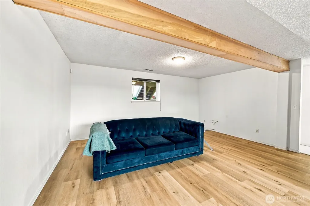 1729 S Jackson Avenue Tacoma WA 98465