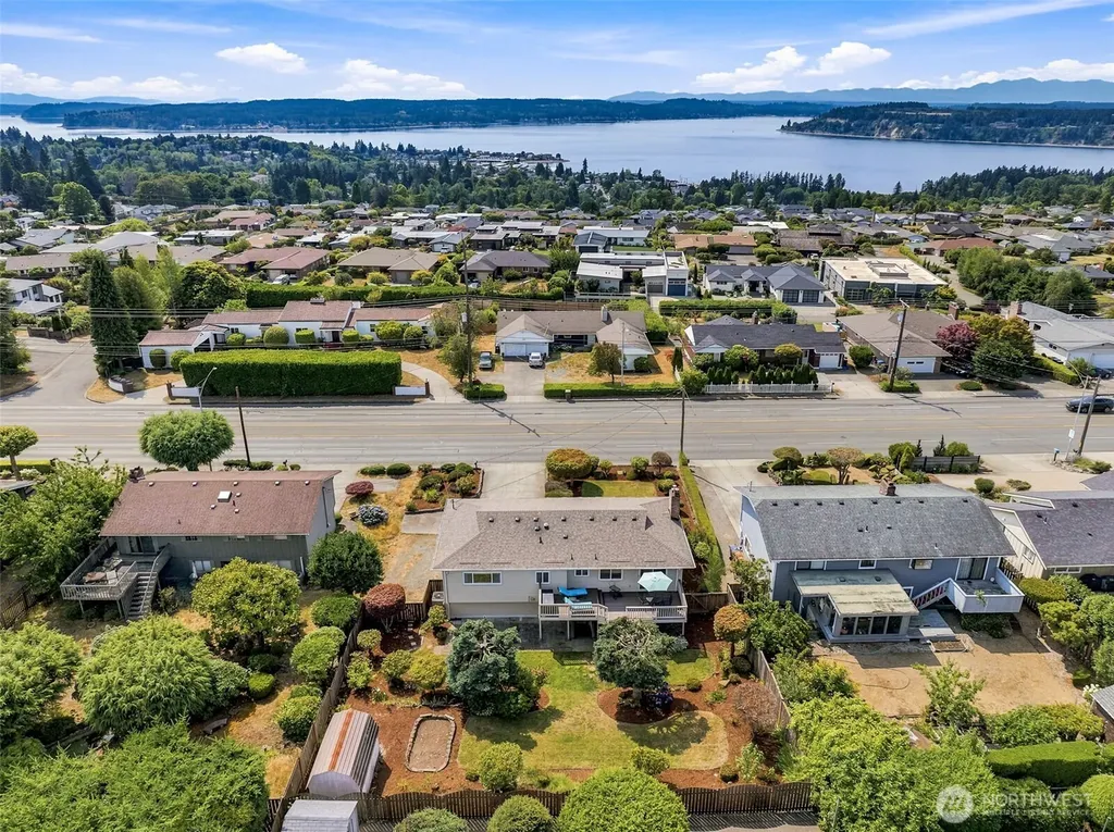 1729 S Jackson Avenue Tacoma WA 98465