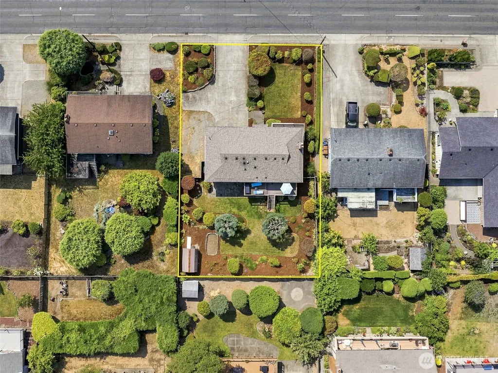 1729 S Jackson Avenue Tacoma WA 98465