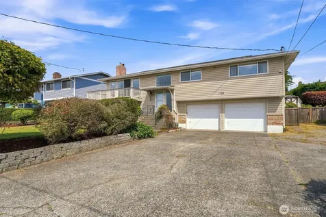 1729 S Jackson Avenue Tacoma WA 98465