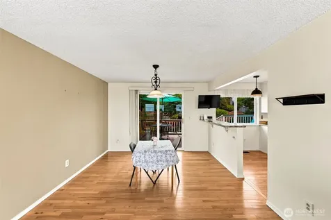 1729 S Jackson Avenue Tacoma WA 98465