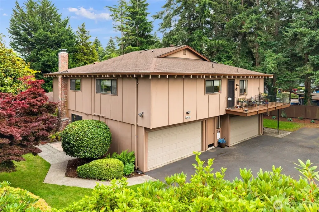 2826 Garden Court Steilacoom WA 98388