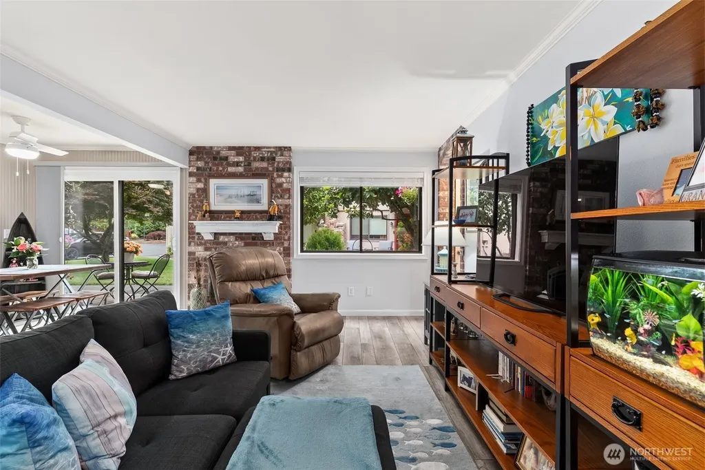 2826 Garden Court Steilacoom WA 98388