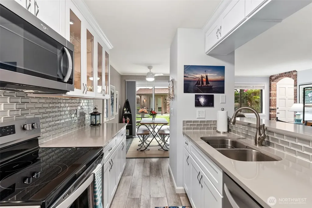 2826 Garden Court Steilacoom WA 98388