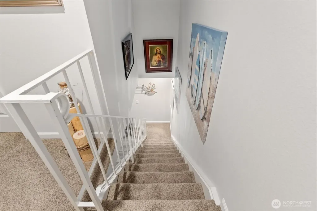 2826 Garden Court Steilacoom WA 98388
