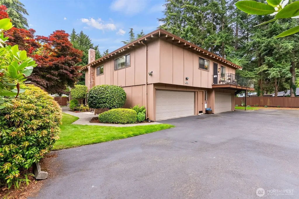 2826 Garden Court Steilacoom WA 98388