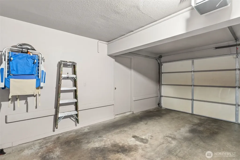 2826 Garden Court Steilacoom WA 98388
