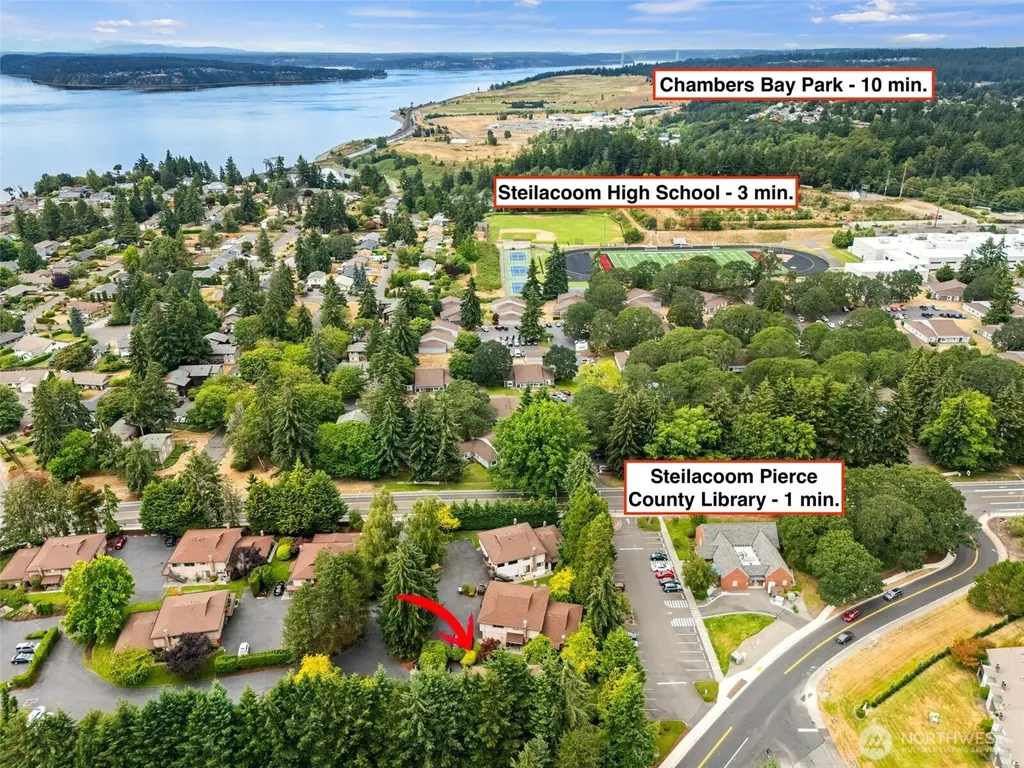 2826 Garden Court Steilacoom WA 98388