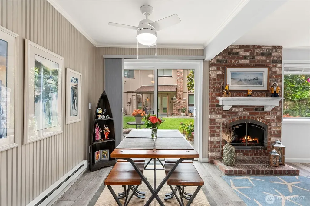 2826 Garden Court Steilacoom WA 98388