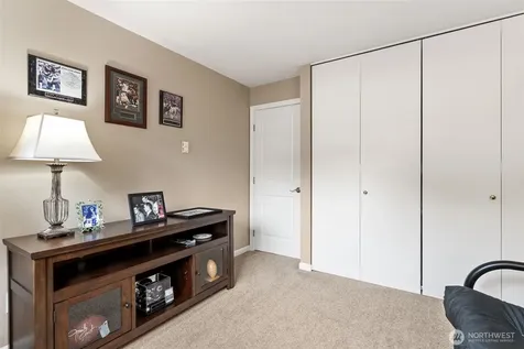 2826 Garden Court Steilacoom WA 98388