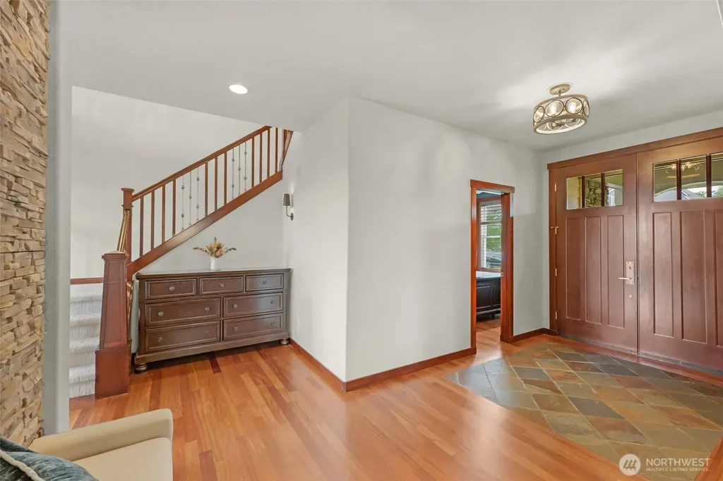 27773 254th SE Maple Valley WA 98038