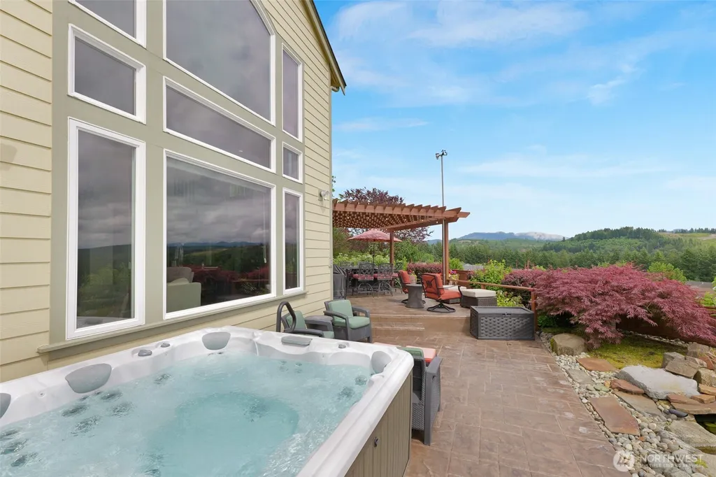 27773 254th SE Maple Valley WA 98038