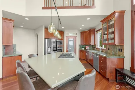 27773 254th SE Maple Valley WA 98038