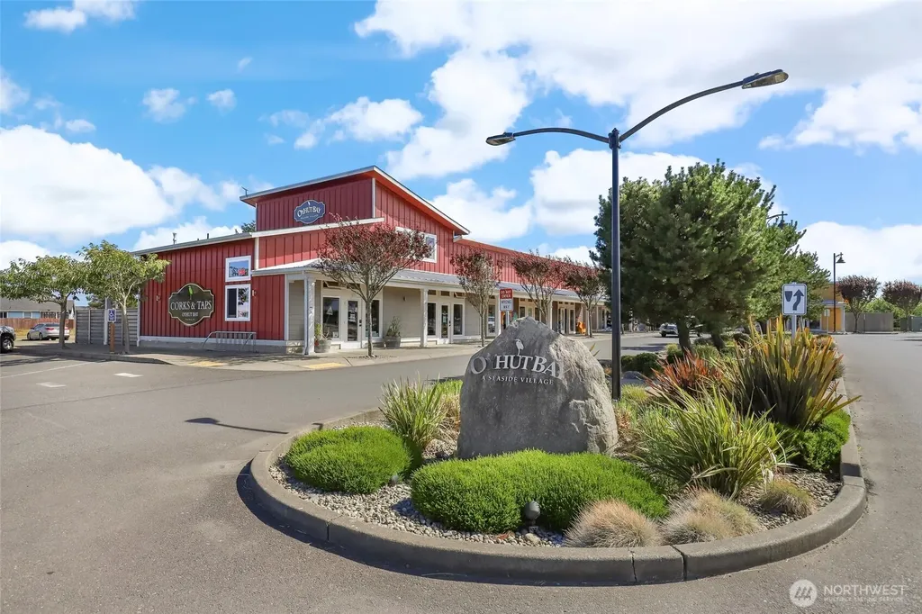 262 Oyhut Bay Boulevard SW Ocean Shores WA 98569