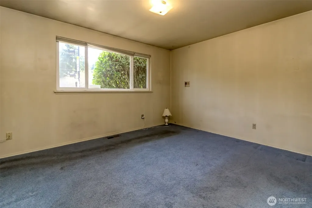 105 156th Avenue NE Bellevue WA 98007