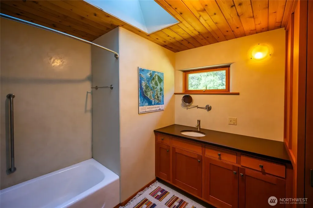 866 Cherry Tree Lane Lopez Island WA 98261