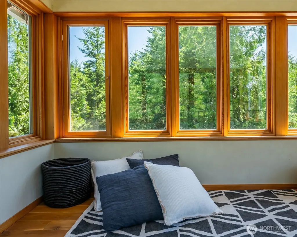 866 Cherry Tree Lane Lopez Island WA 98261