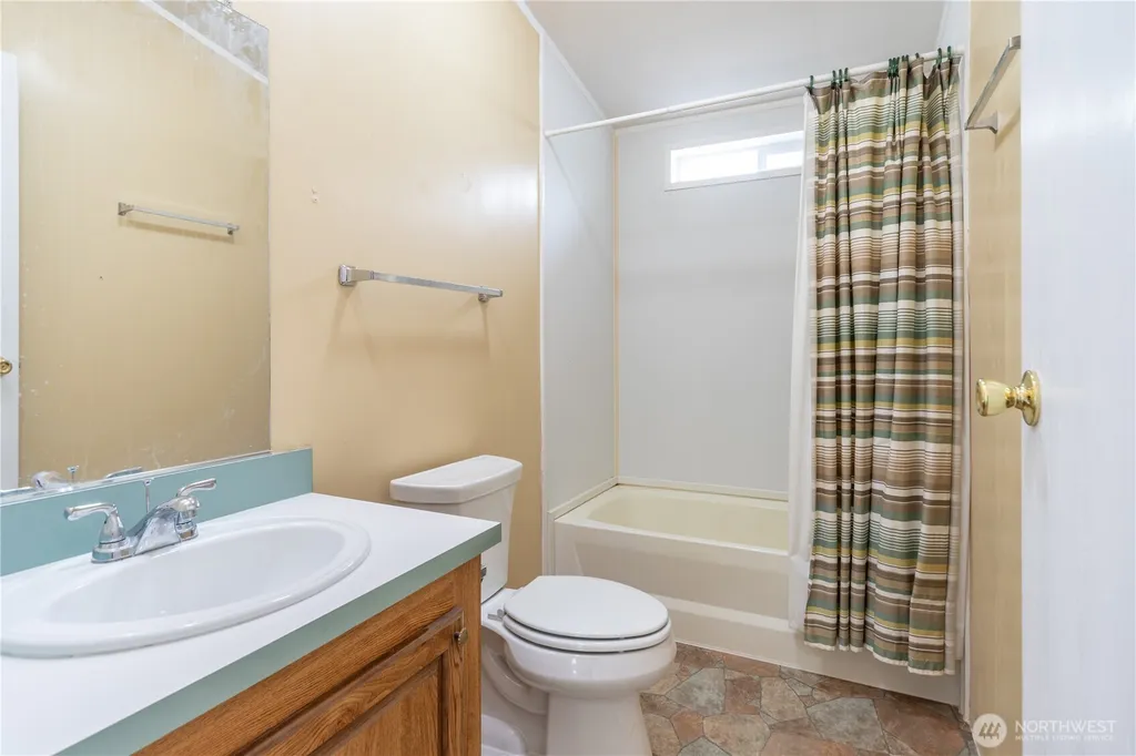 403 Cedar Avenue Port Hadlock WA 98339