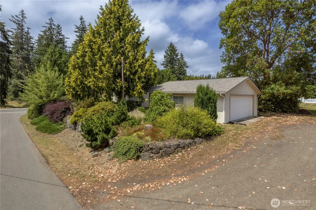 403 Cedar Avenue Port Hadlock WA 98339