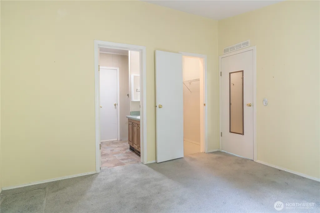 403 Cedar Avenue Port Hadlock WA 98339