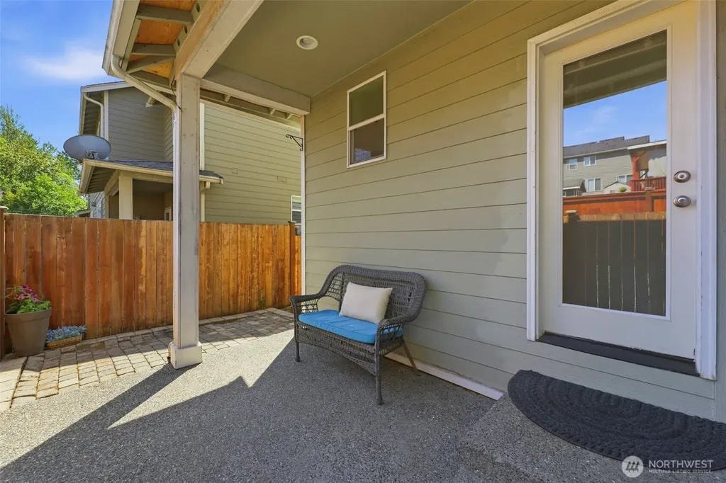 27912 31st Place S Auburn WA 98001