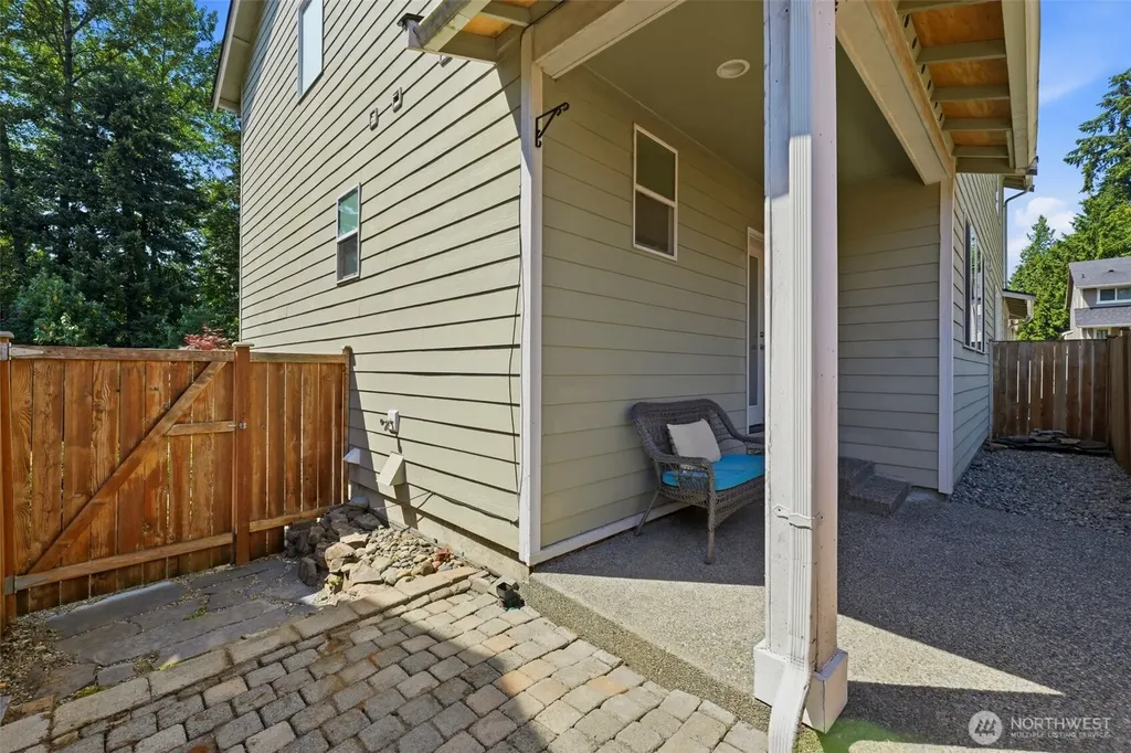 27912 31st Place S Auburn WA 98001
